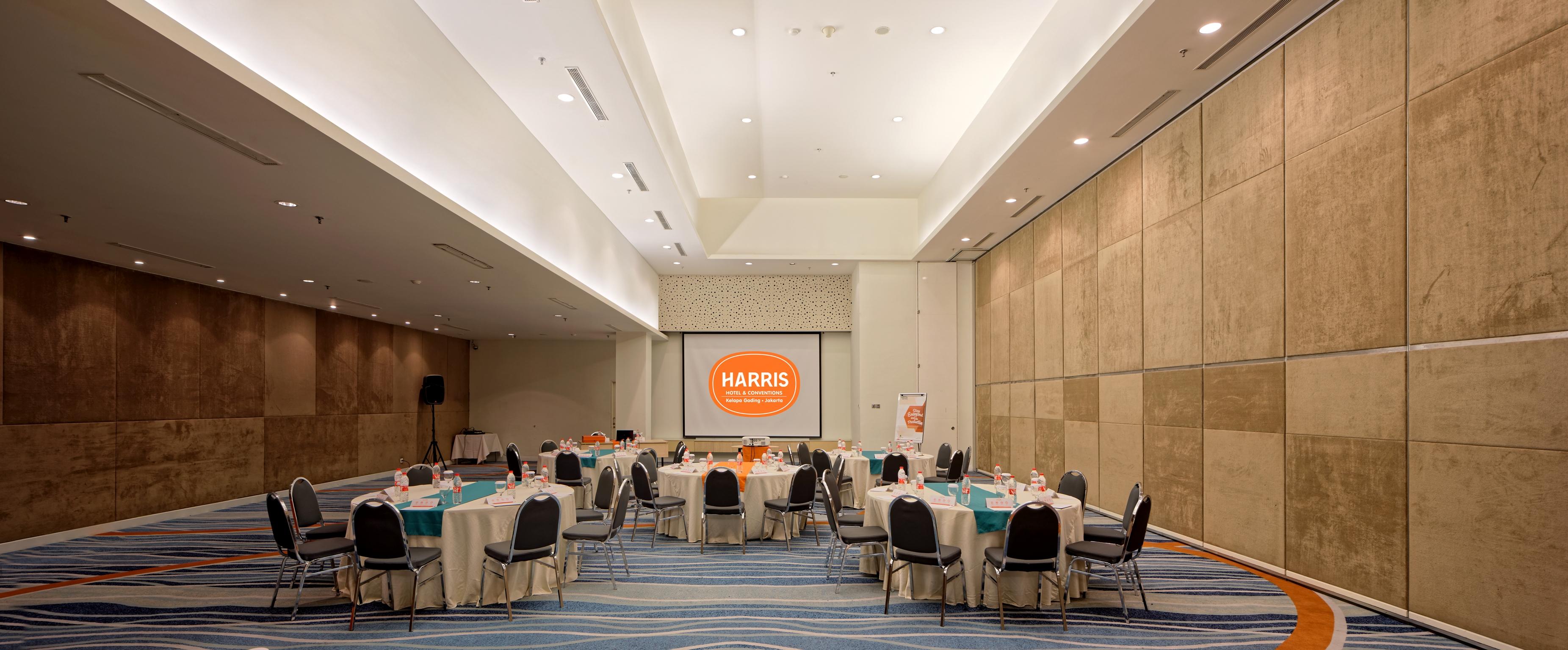 Harris Hotel And Conventions Kelapa Gading Yakarta Exterior foto