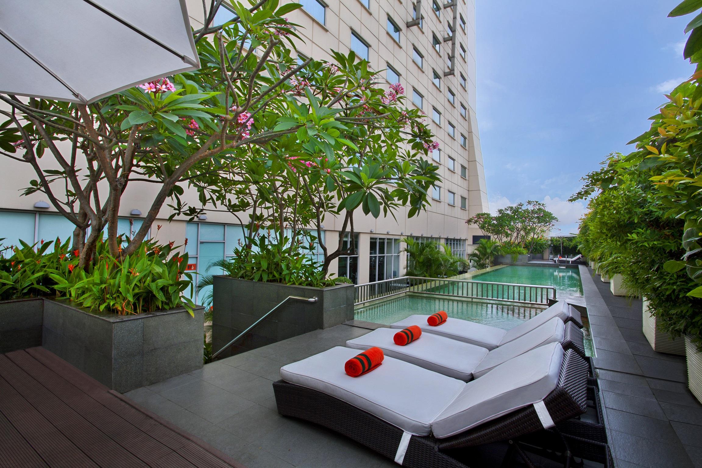 Harris Hotel And Conventions Kelapa Gading Yakarta Exterior foto